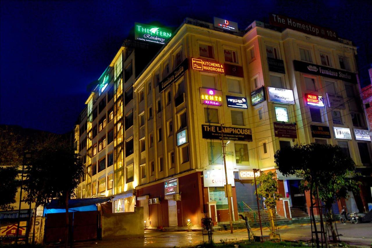 The Fern Residency Noida Hotel Екстериор снимка